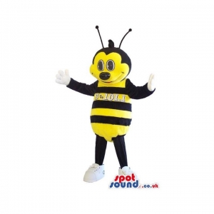 SPOTSOUND UK Mascot of the day : Yellow And Black Bee Insect Mascot With A Big Head And Eyes. Discover our #spotsound #uk #mascots and all other Mascots beeon our webiste : https://bit.ly/3sKy4o1523. #mascot #costume #party #marketing #events #mascots https://www.spotsound.co.uk/mascots-bee/3889-yellow-and-black-bee-insect-mascot-with-a-big-head-and-eyes.html